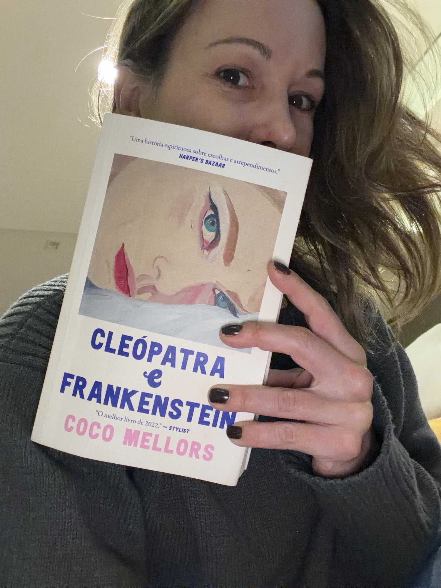 O Resgate da Leitura: Minhas Impressões sobre Coco Mellors (“As Irmãs Blue” e “Cleópatra e Frankenstein”)